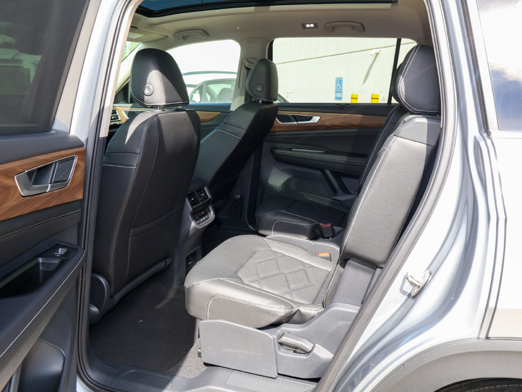 New 2026 Volkswagen Atlas SE AWD/4WD image 16