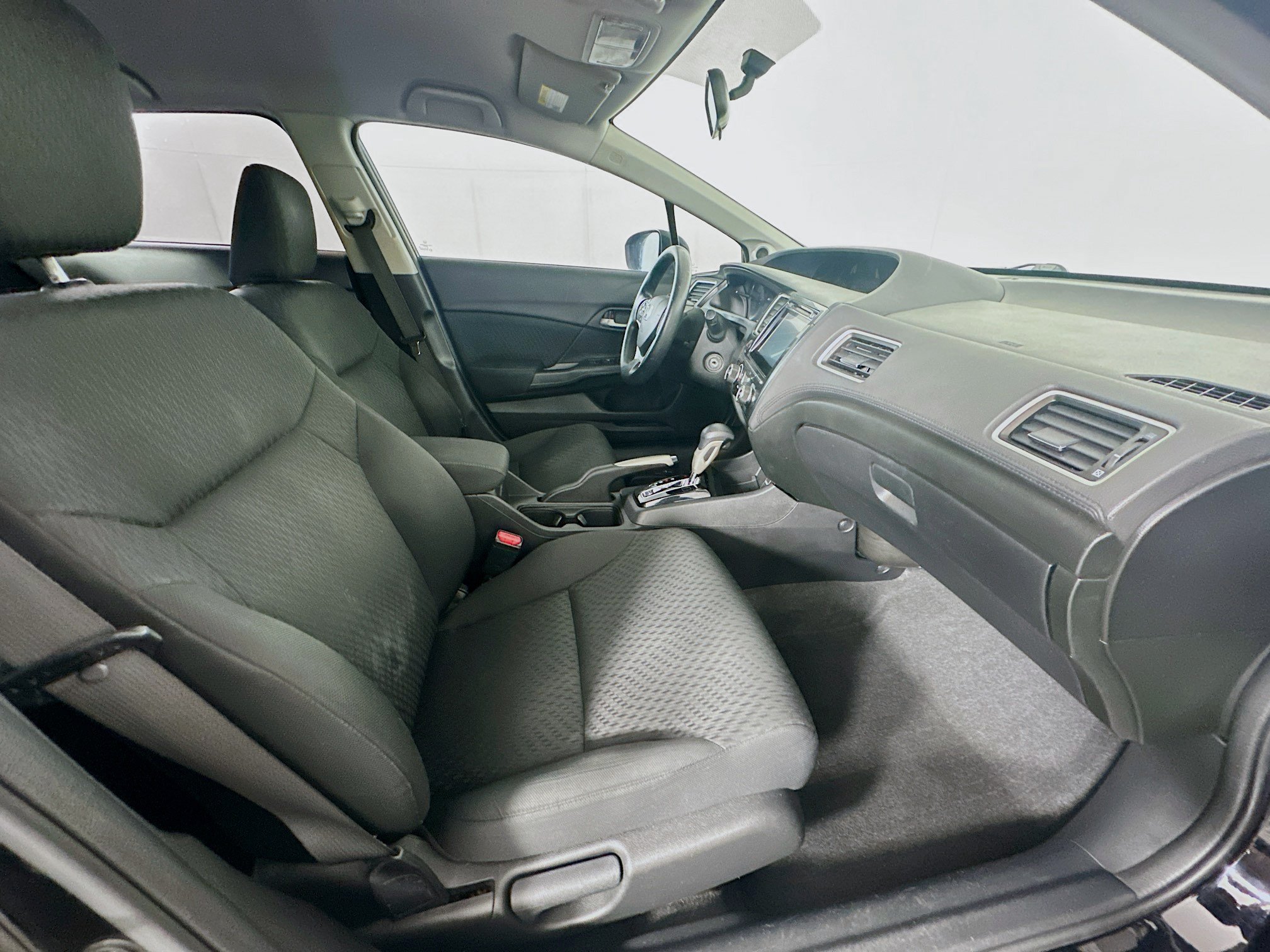 Used 2015 Honda Civic SE image 28