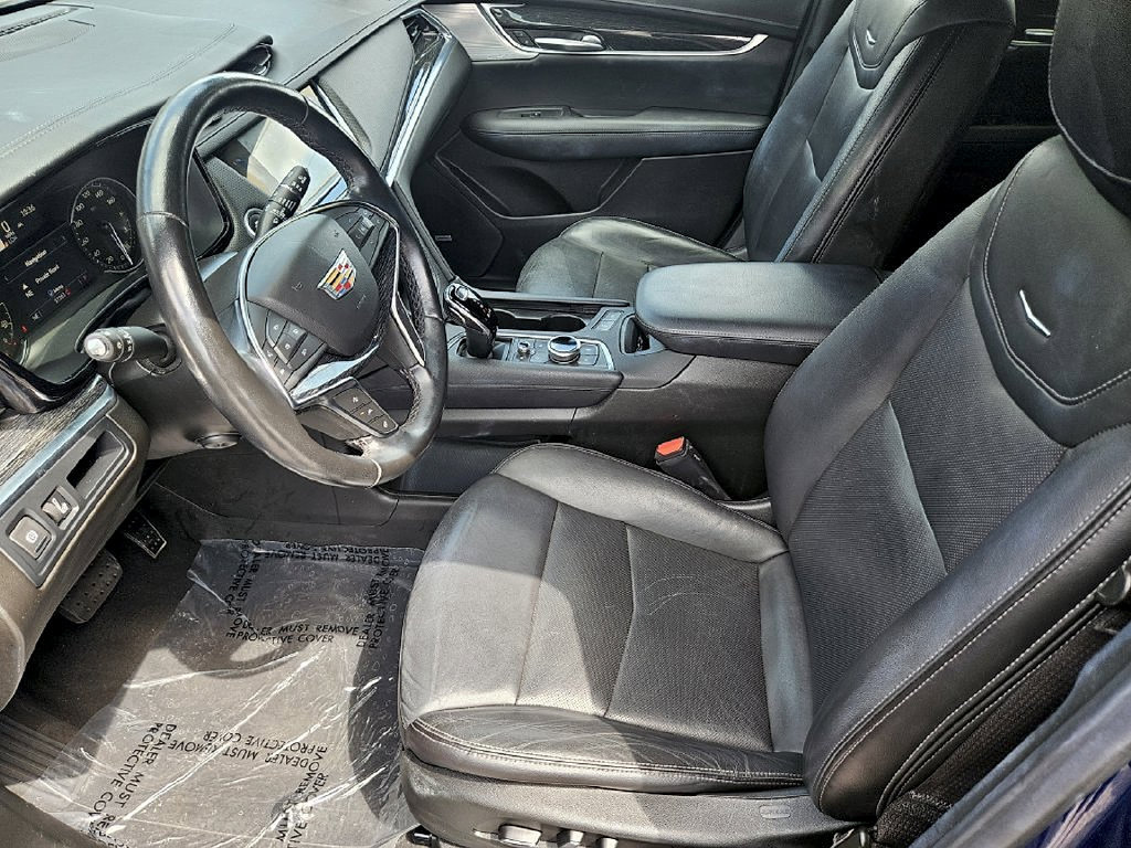 Used 2023 Cadillac XT5 Premium Luxury FWD image 14