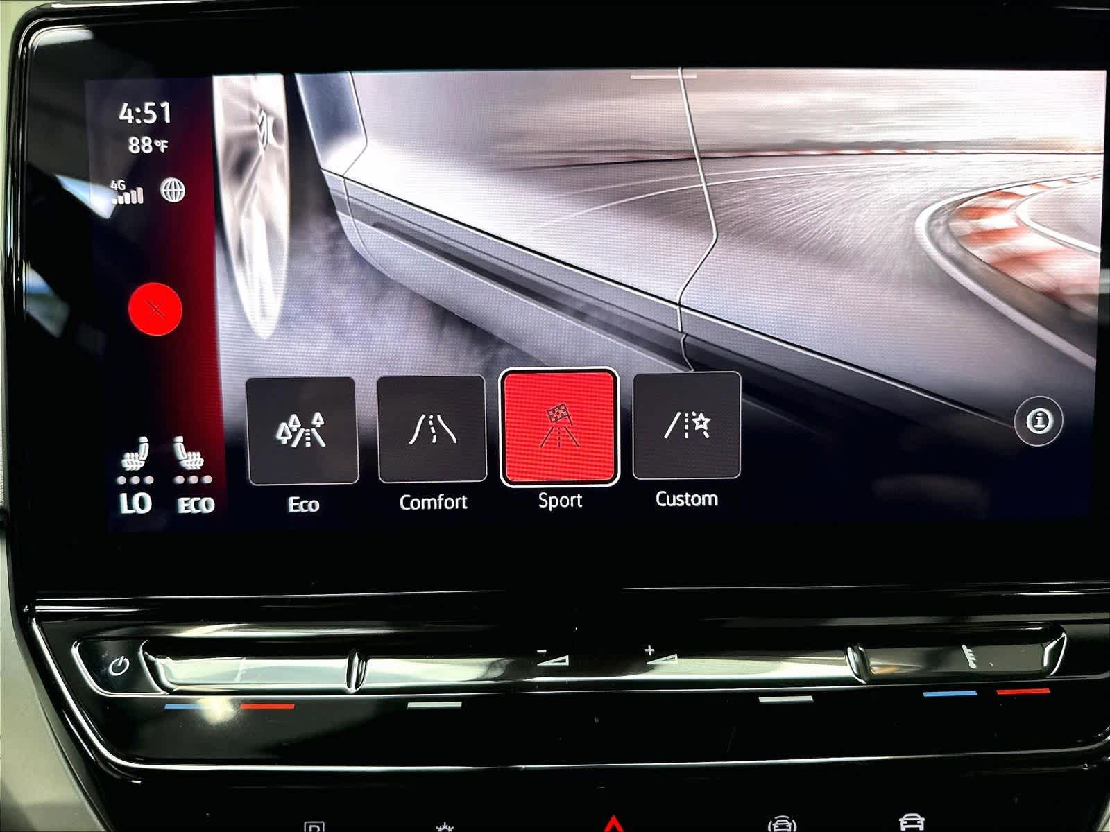 Used 2022 Volkswagen ID.4 Pro RWD image 19