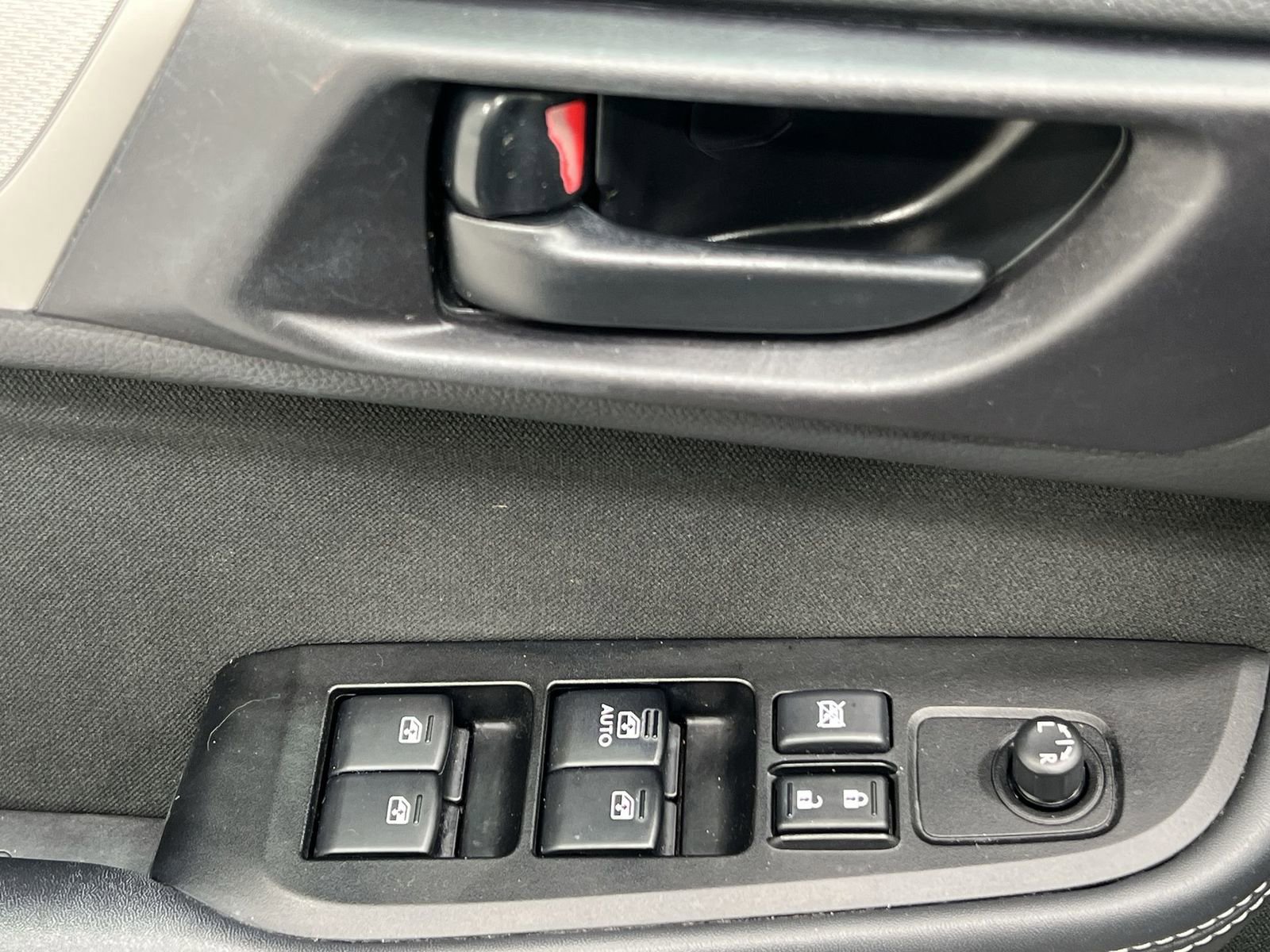 Used 2019 Subaru Outback 2.5i image 13