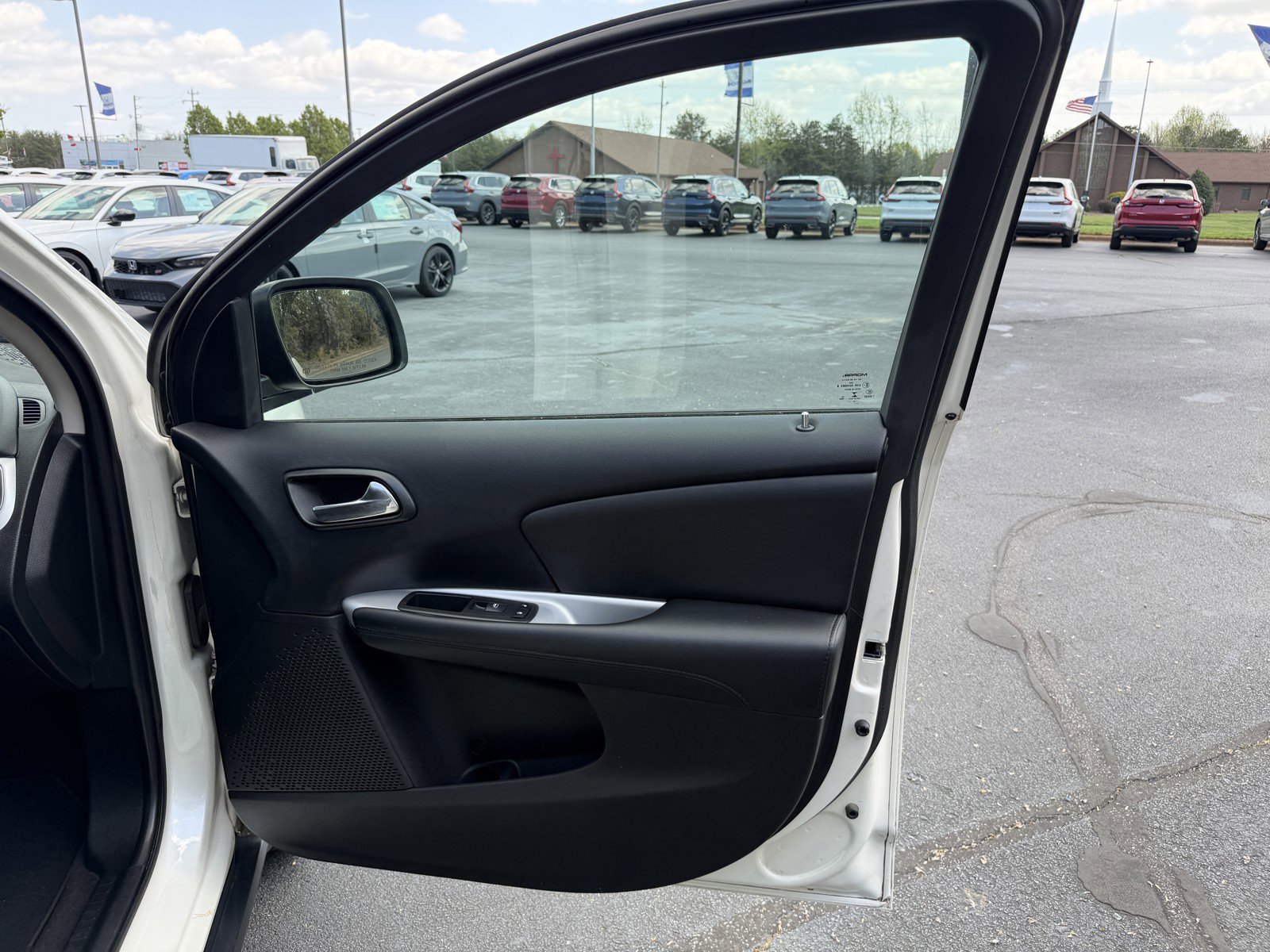 Used 2018 Dodge Journey SE w/ Connectivity Group image 18