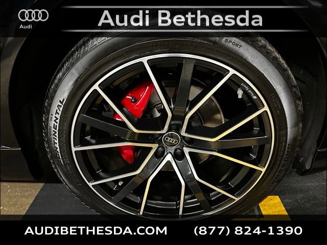 Used 2023 Audi Q8 Prestige w/ Prestige Package AWD/4WD image 9