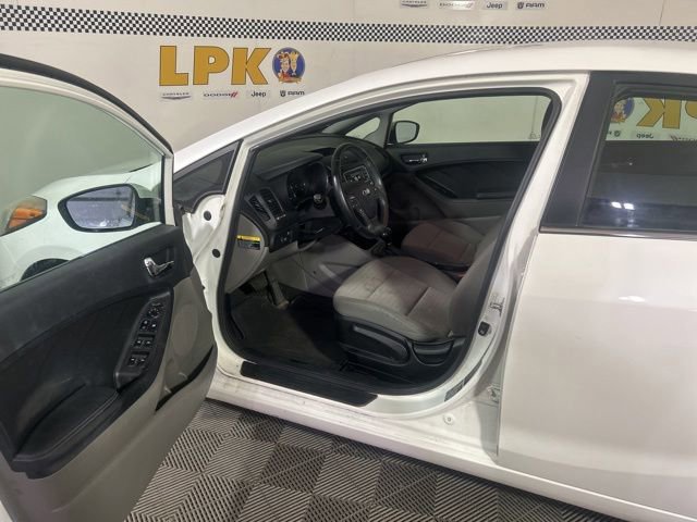 Used 2015 Kia Forte EX FWD image 15