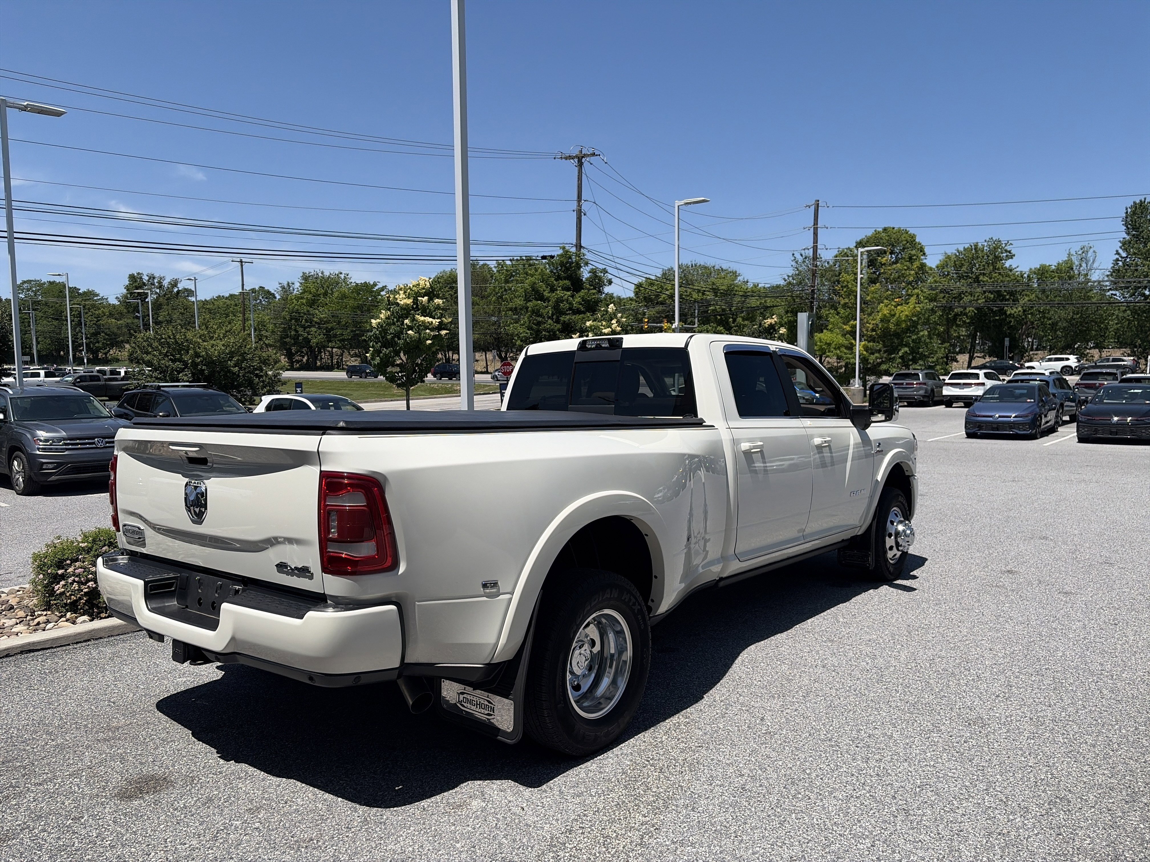 Used 2023 RAM 3500 Limited AWD/4WD image 4