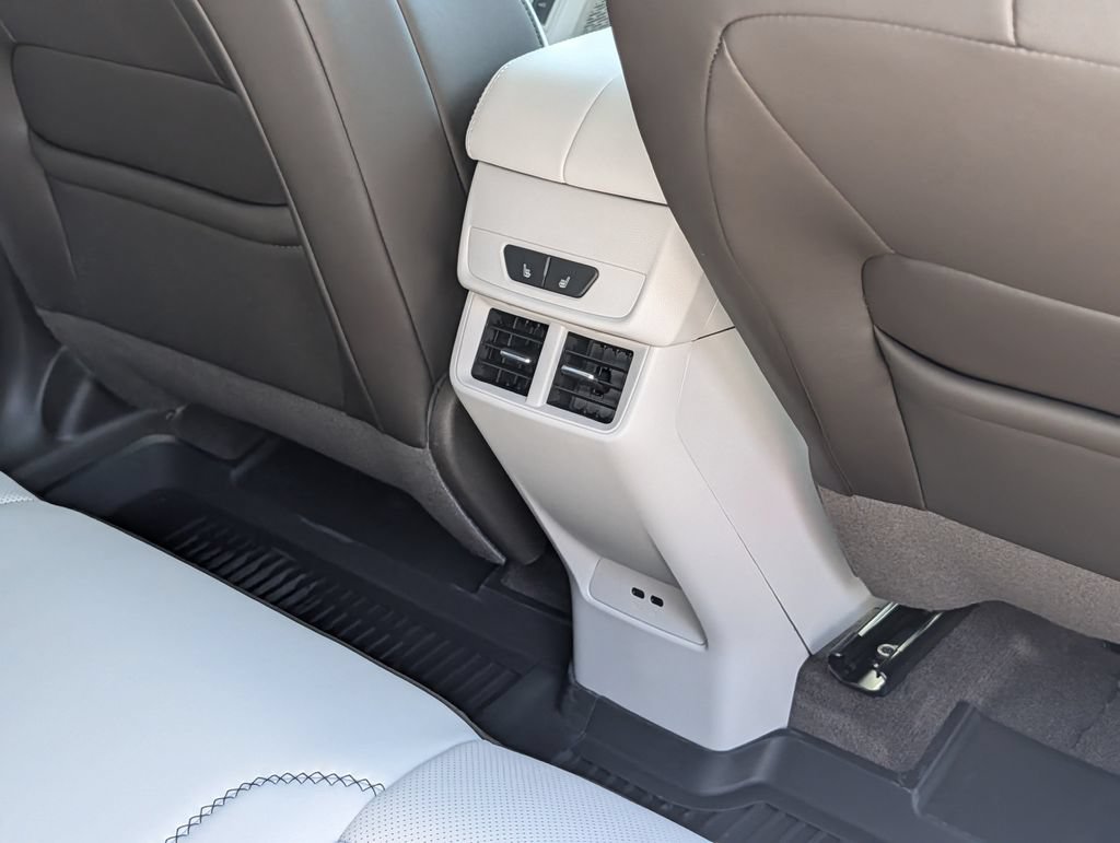 New 2027 GMC Terrain Denali w/ LPO, Floor Liner Package AWD/4WD image 28
