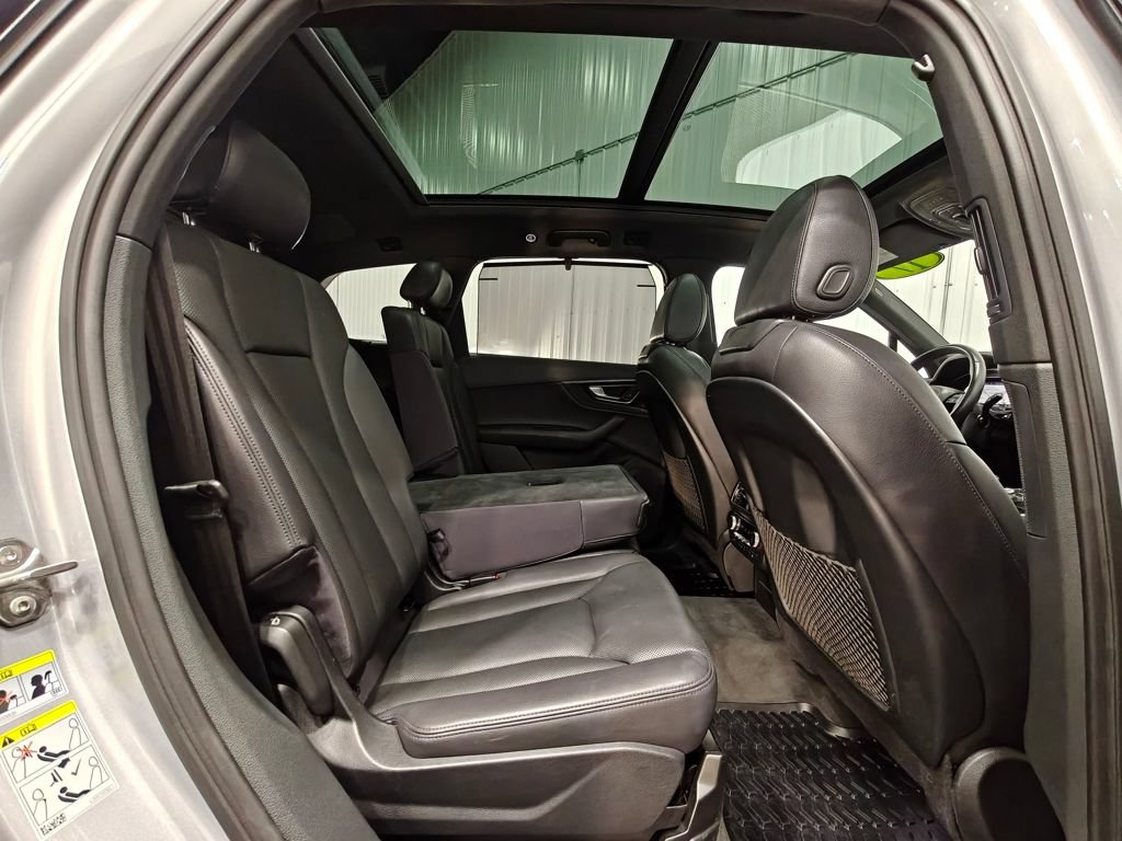 Used 2017 Audi Q7 3.0T Prestige AWD/4WD image 26