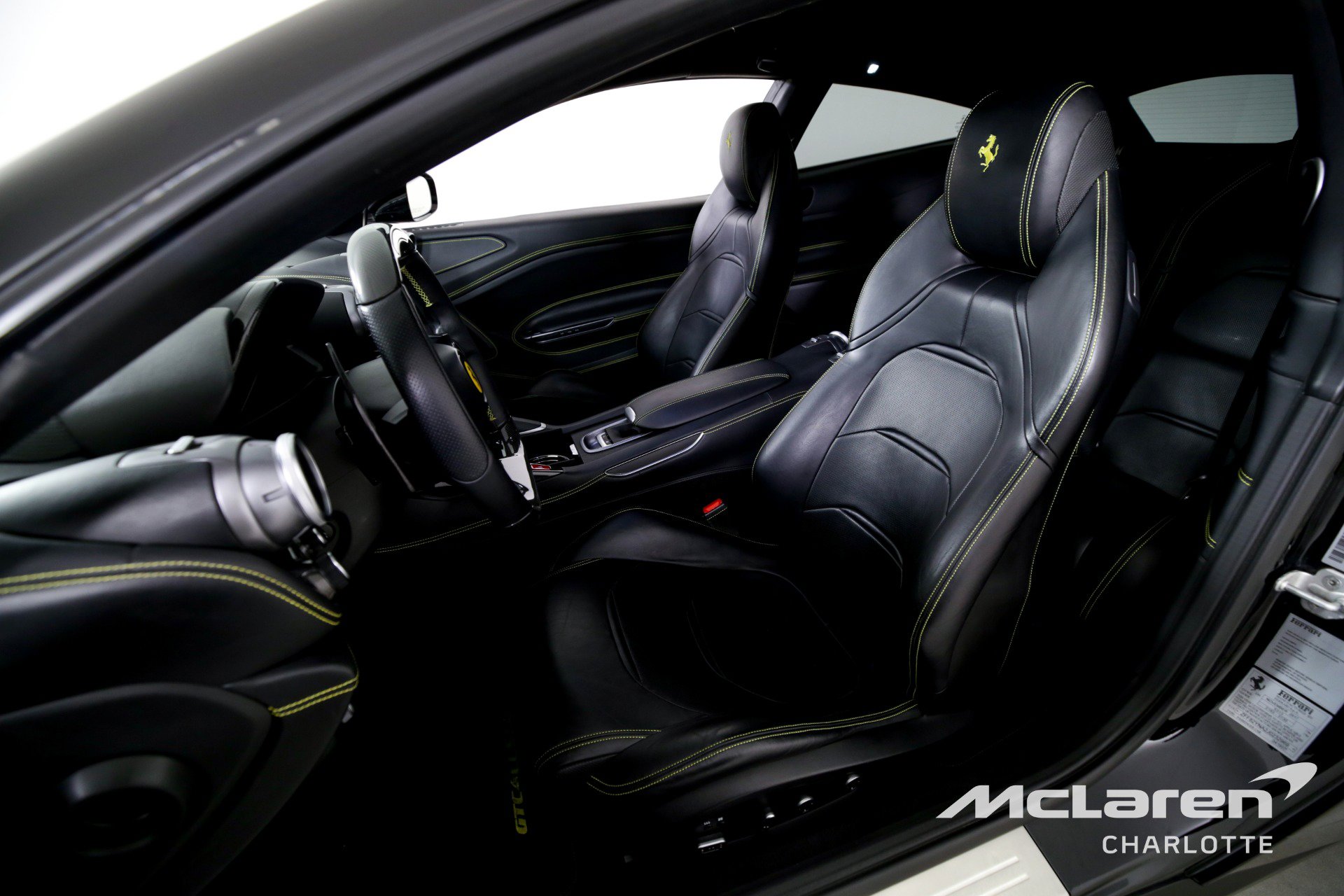 Used 2018 Ferrari GTC4Lusso T image 11