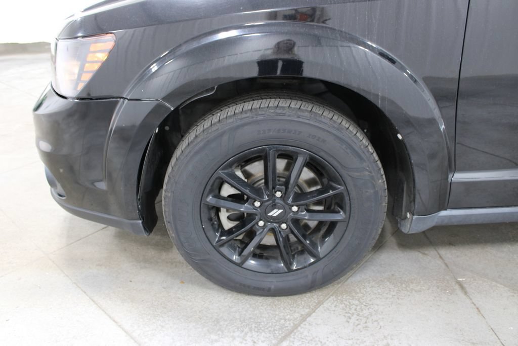 Used 2019 Dodge Journey SE w/ Connectivity Group FWD image 33