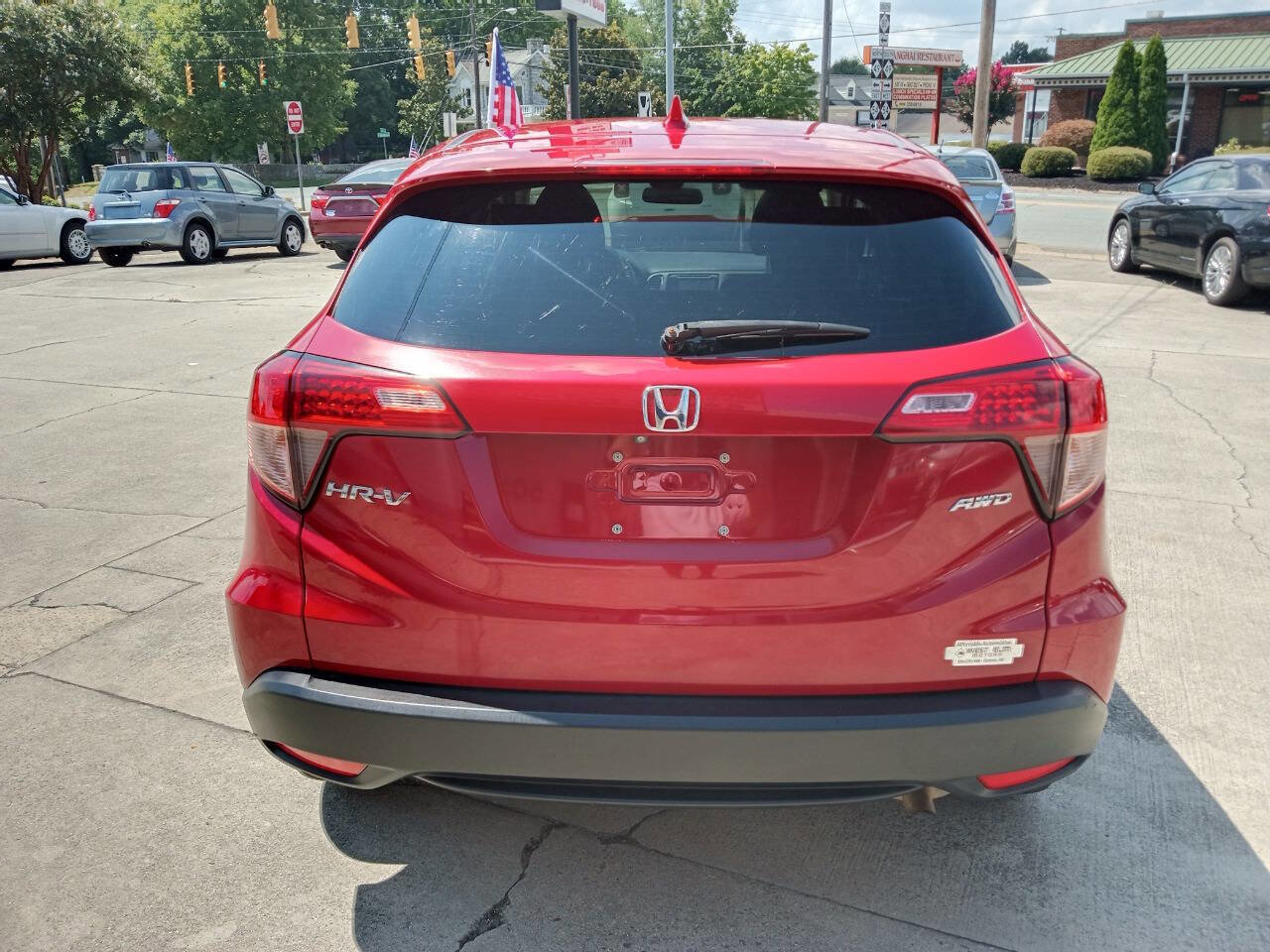 Used 2016 Honda HR-V EX image 5