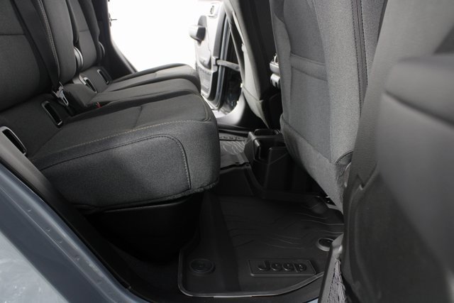 New 2026 Jeep Gladiator Willys image 18