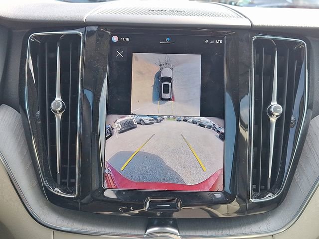Used 2024 Volvo XC60 B5 Plus w/ Climate Package AWD/4WD image 17