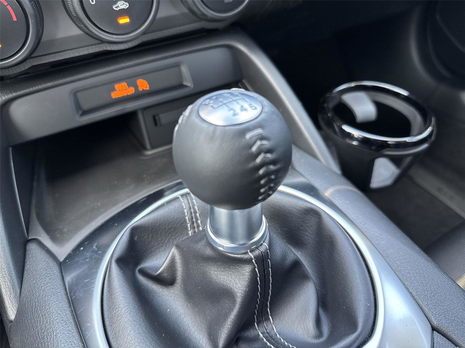 New 2026 MAZDA MX-5 Miata Sport RWD image 18