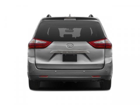 Used 2015 Toyota Sienna L image 5