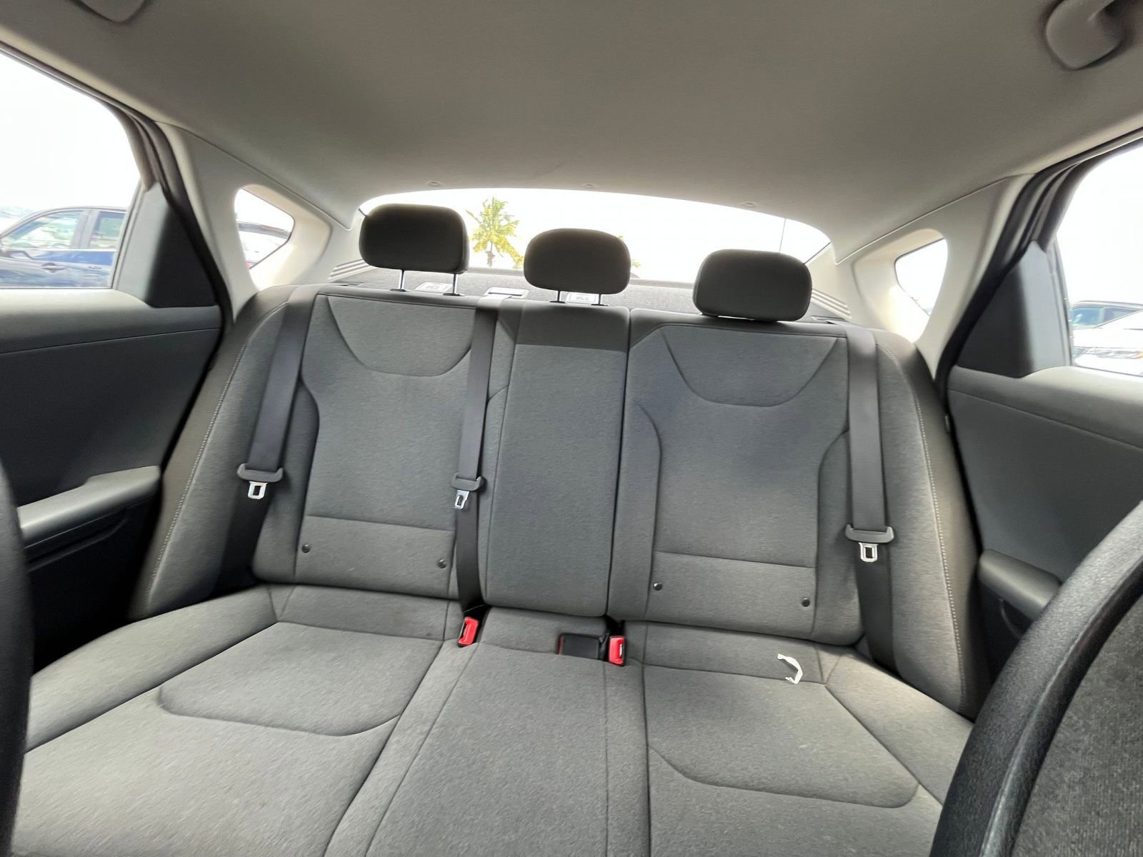 Used 2025 Kia K4 FWD image 37