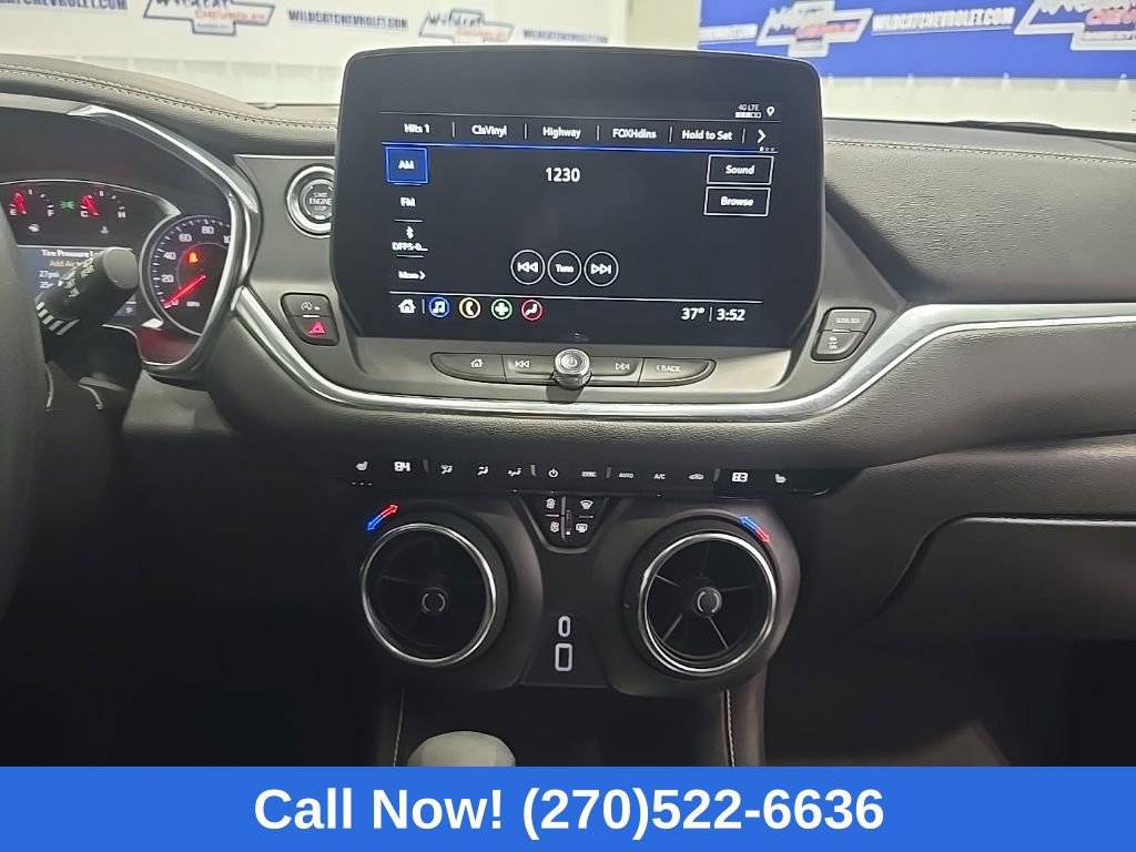 Used 2025 Chevrolet Blazer LT image 30