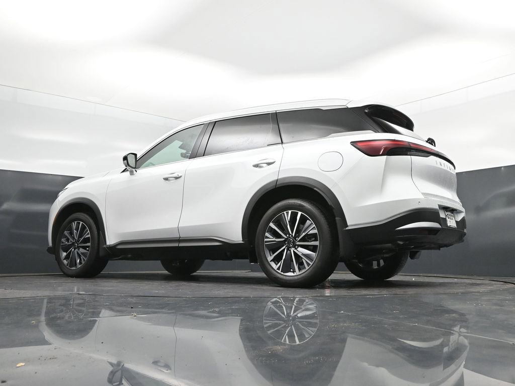 New 2027 INFINITI QX60 Luxe w/ Cargo Package FWD image 42