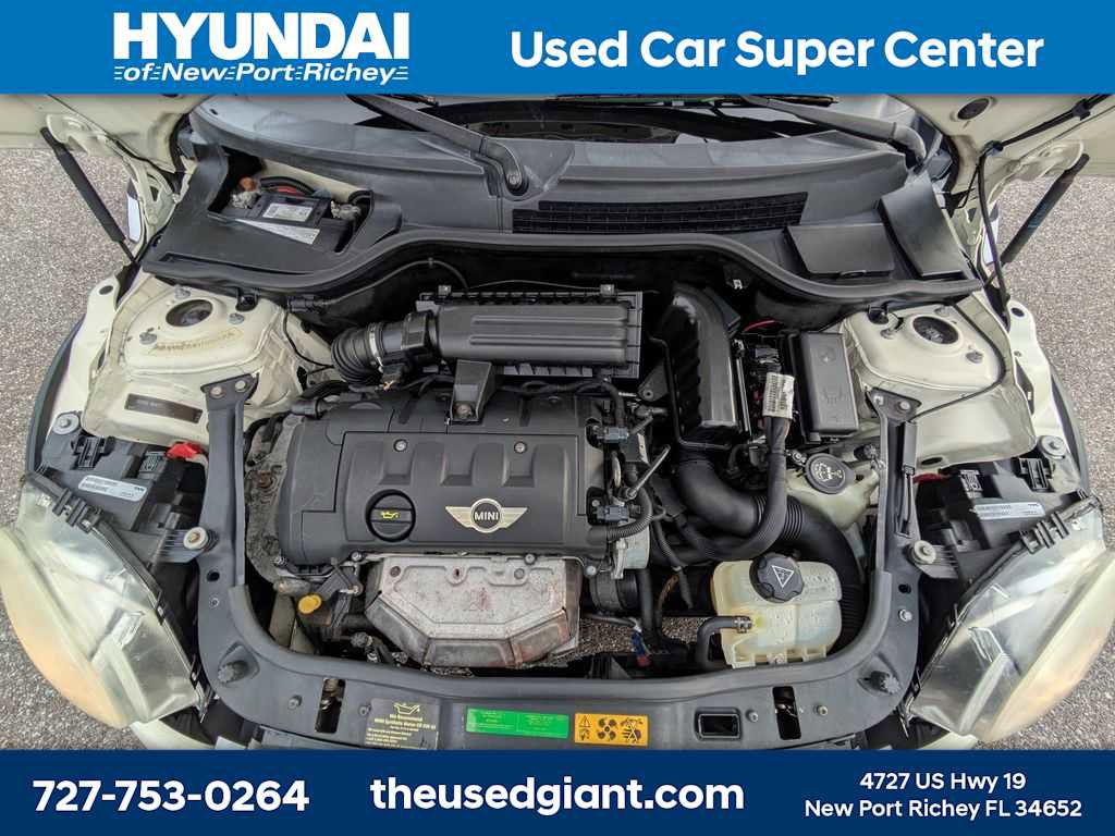 Used 2009 MINI Cooper Convertible w/ Cold Weather Pkg FWD image 12