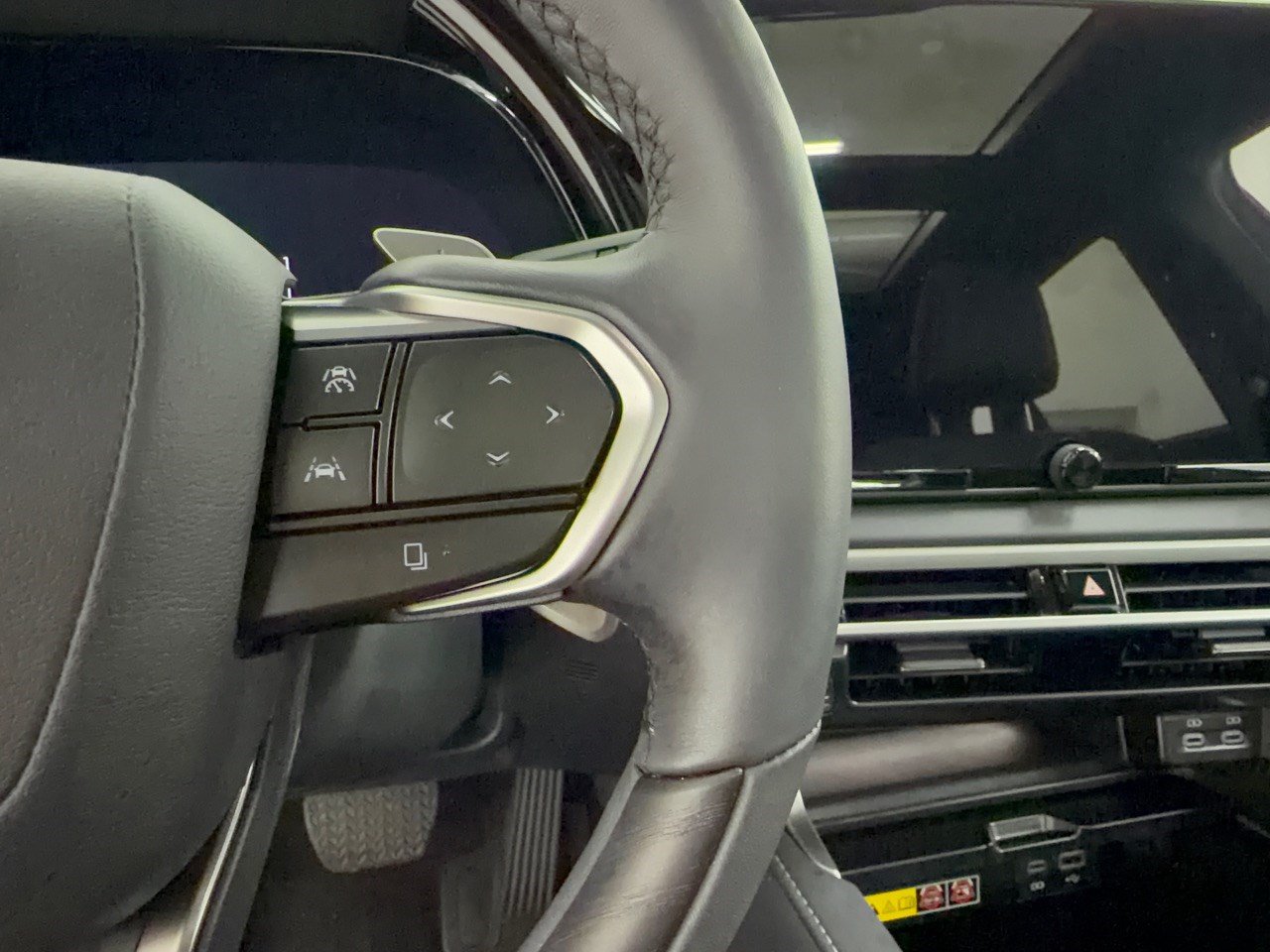 Certified 2026 Lexus RX 350 AWD w/ Convenience Package image 20