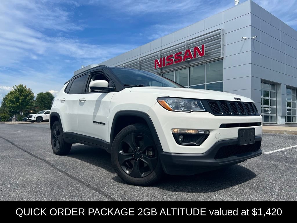 Used 2021 Jeep Compass Latitude AWD/4WD image 2