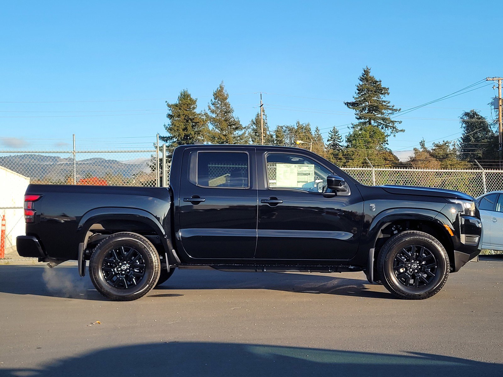 New 2026 Nissan Frontier SV w/ Tow Package image 4