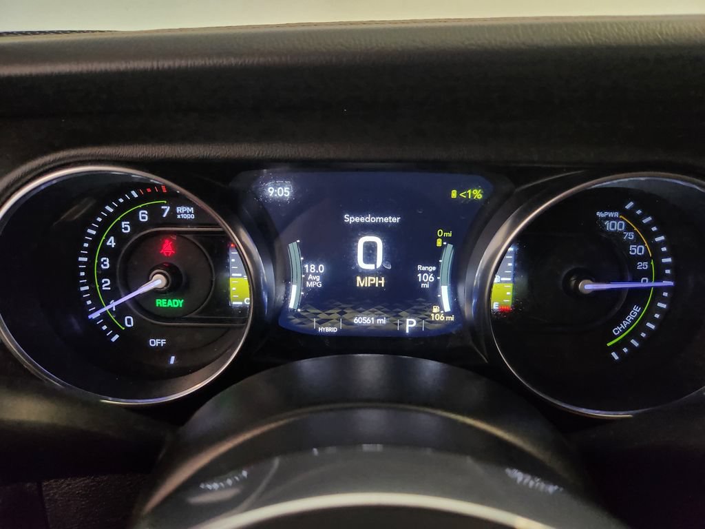 Used 2021 Jeep Wrangler Unlimited Sahara AWD/4WD image 16