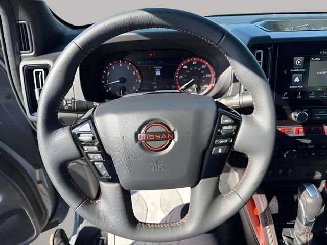 Used 2025 Nissan Frontier PRO-4X w/ Pro Convenience Package AWD/4WD image 6