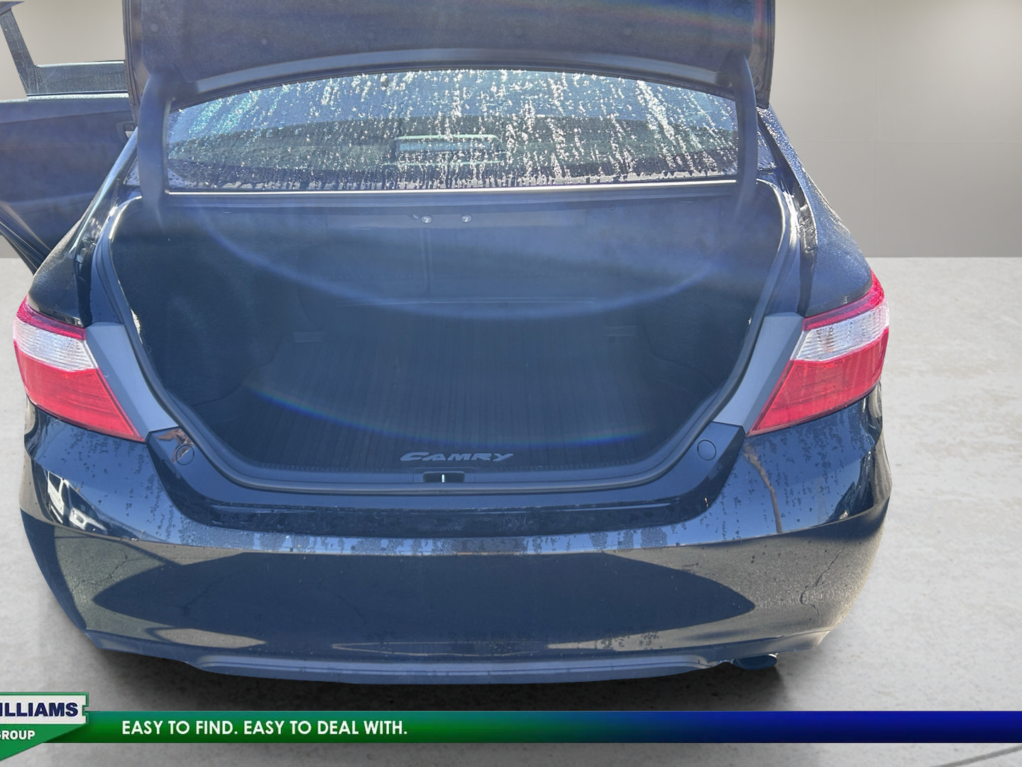 Used 2017 Toyota Camry FWD image 26