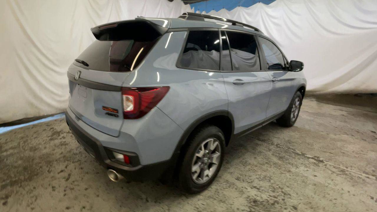 Certified 2023 Honda Passport TrailSport image 8