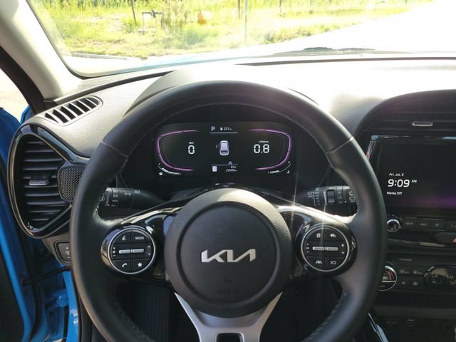 Used 2024 Kia Soul EX FWD image 25