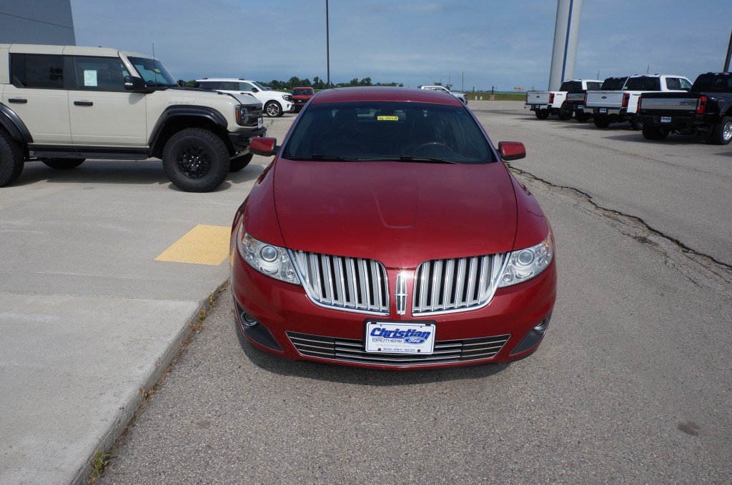 Used 2009 Lincoln MKS FWD image 7