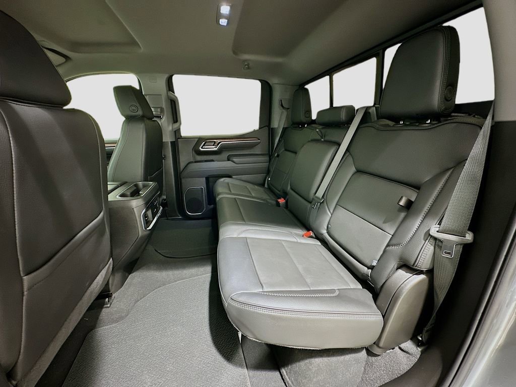 Used 2026 GMC Sierra 1500 Denali RWD image 25