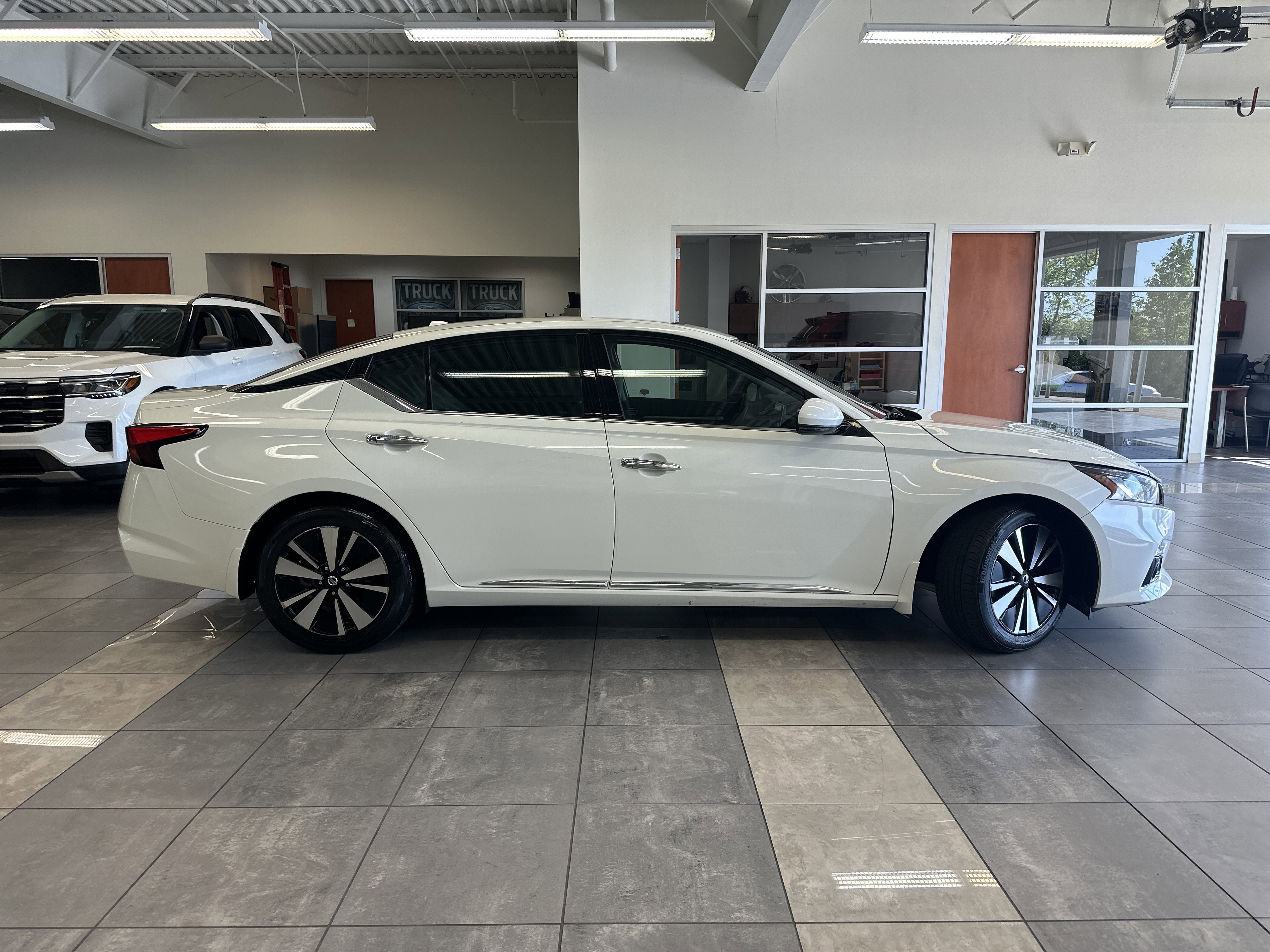 Used 2021 Nissan Altima 2.5 SL image 12