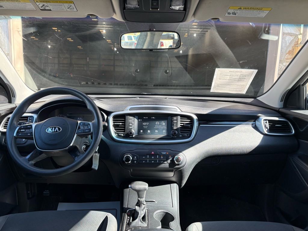 Used 2019 Kia Sorento L FWD image 19