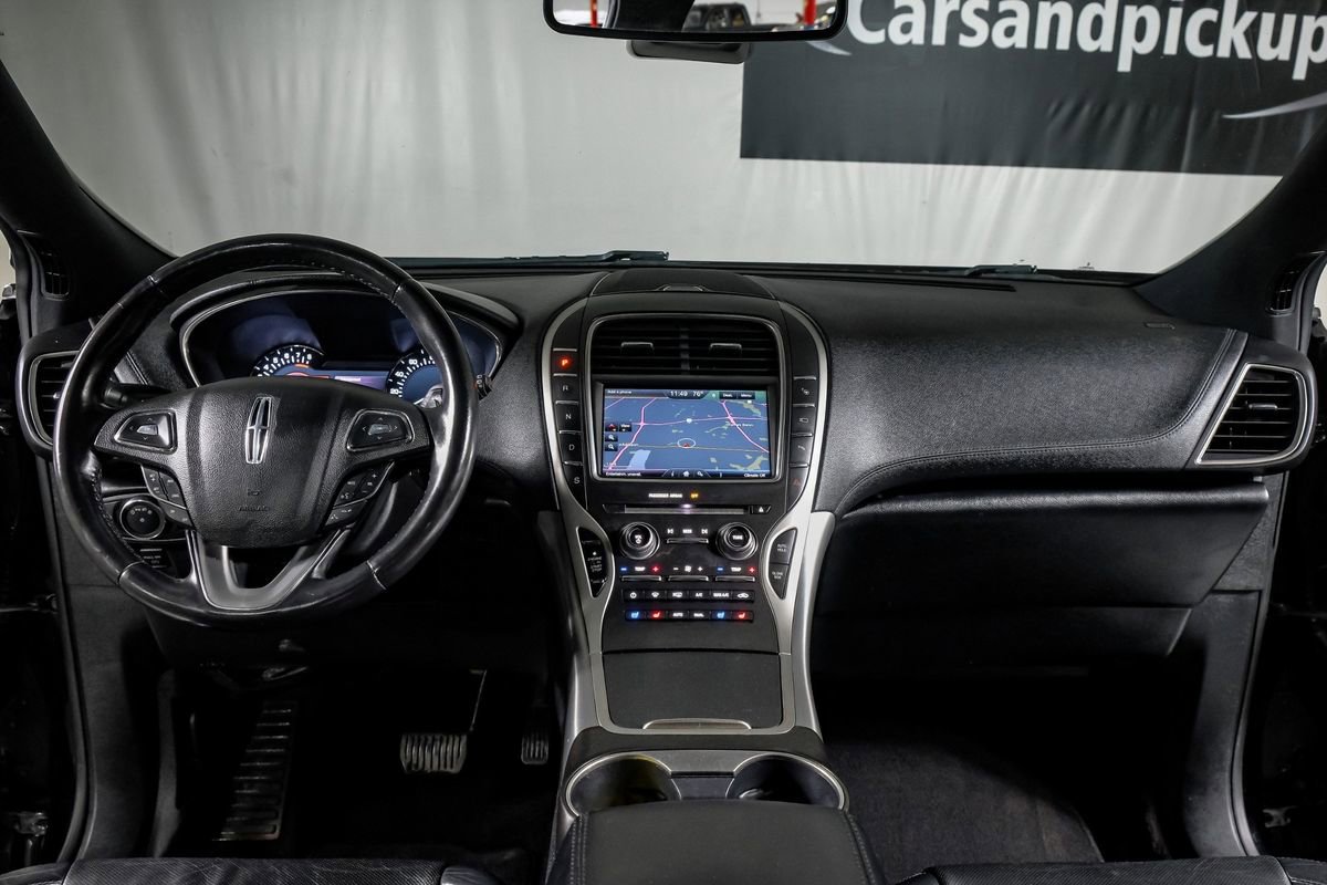 Used 2016 Lincoln MKX Reserve w/ Technology Package image 14