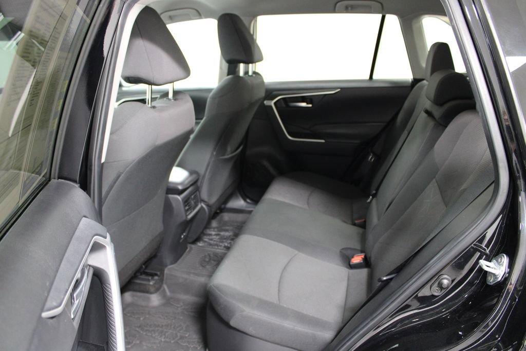 Used 2024 Toyota RAV4 AWD Hybrid image 23