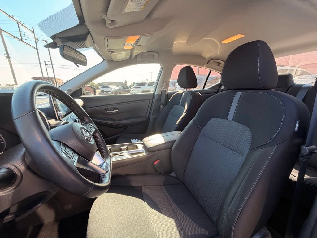 Certified 2025 Nissan Sentra SV w/ All-Weather Package FWD image 14