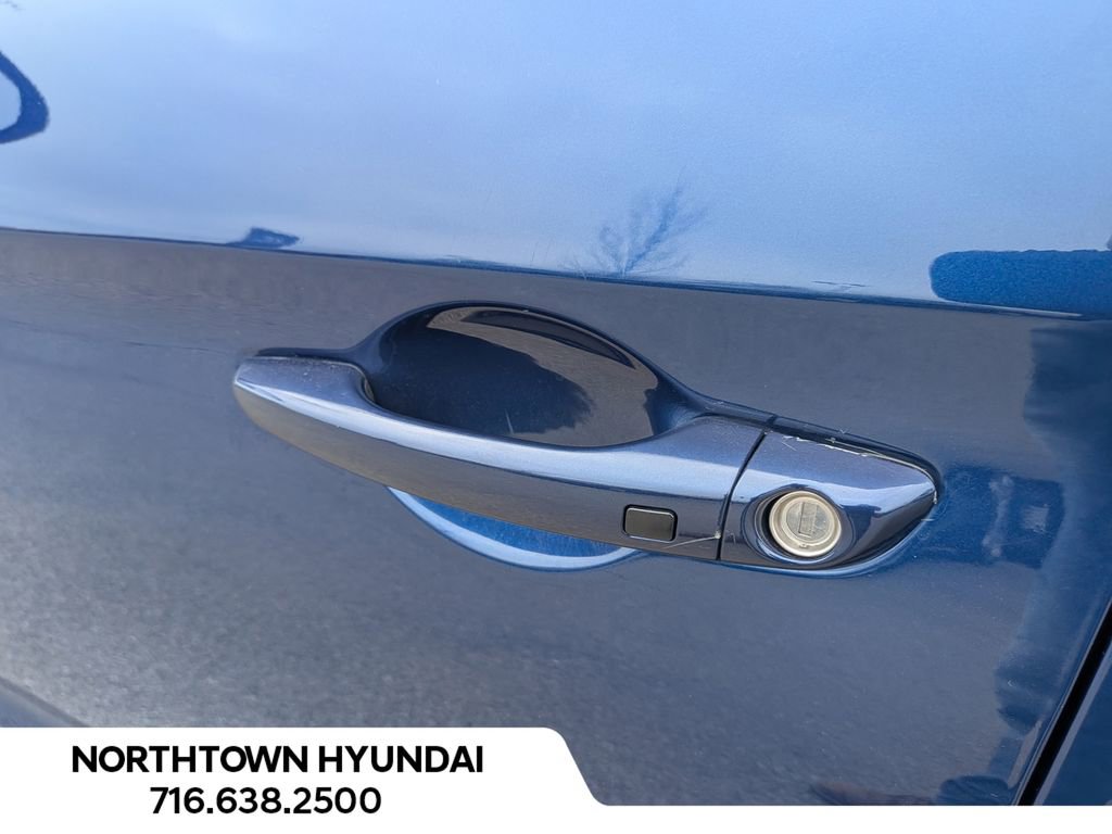 Used 2020 Hyundai Elantra Limited w/ Ultimate Package 03 image 42