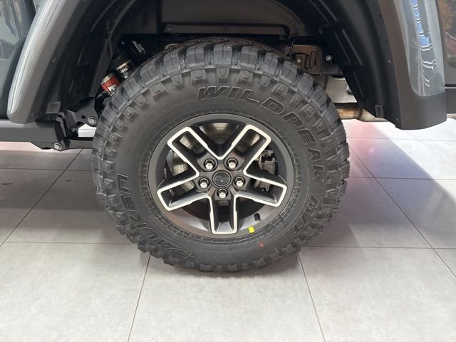 New 2026 Jeep Gladiator Mojave w/ Safety Group image 14
