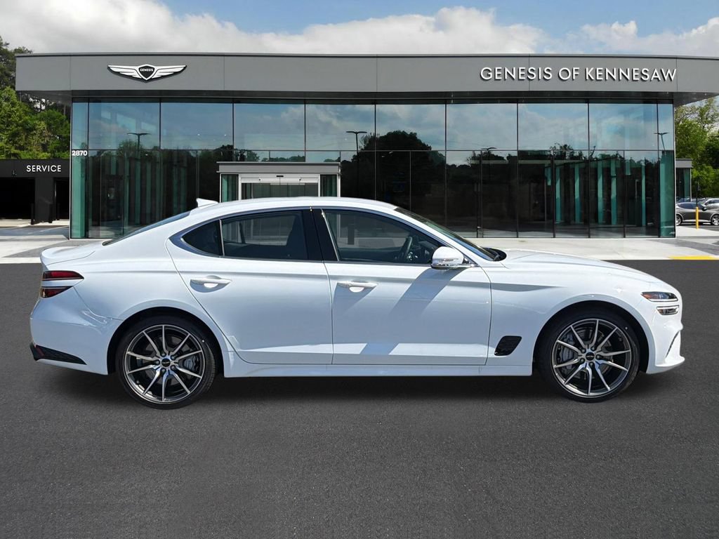 New 2026 Genesis G70 2.5T RWD image 9