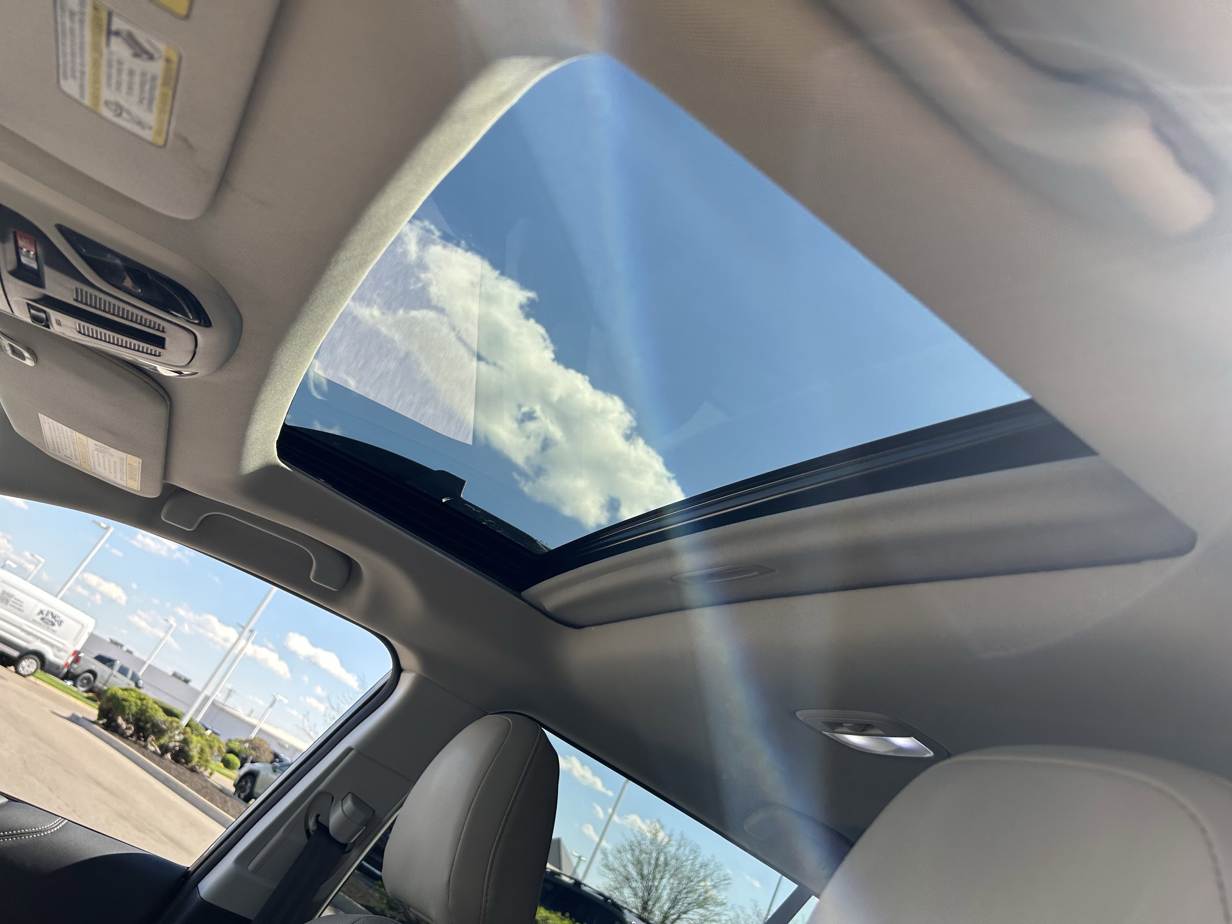 Used 2023 Subaru Outback Limited image 23