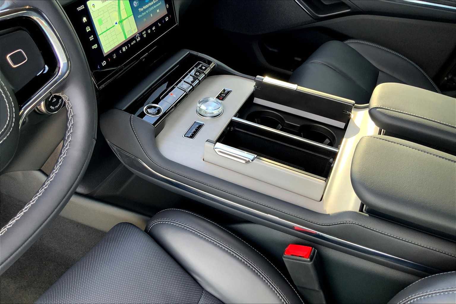 New 2025 Lincoln Navigator L Reserve w/ Jet Appearance Package image 7