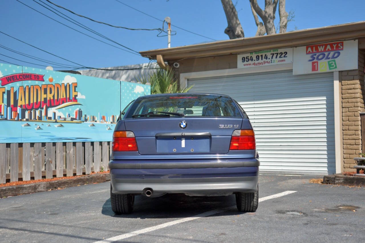 Used 1995 BMW 318ti Hatchback RWD image 29