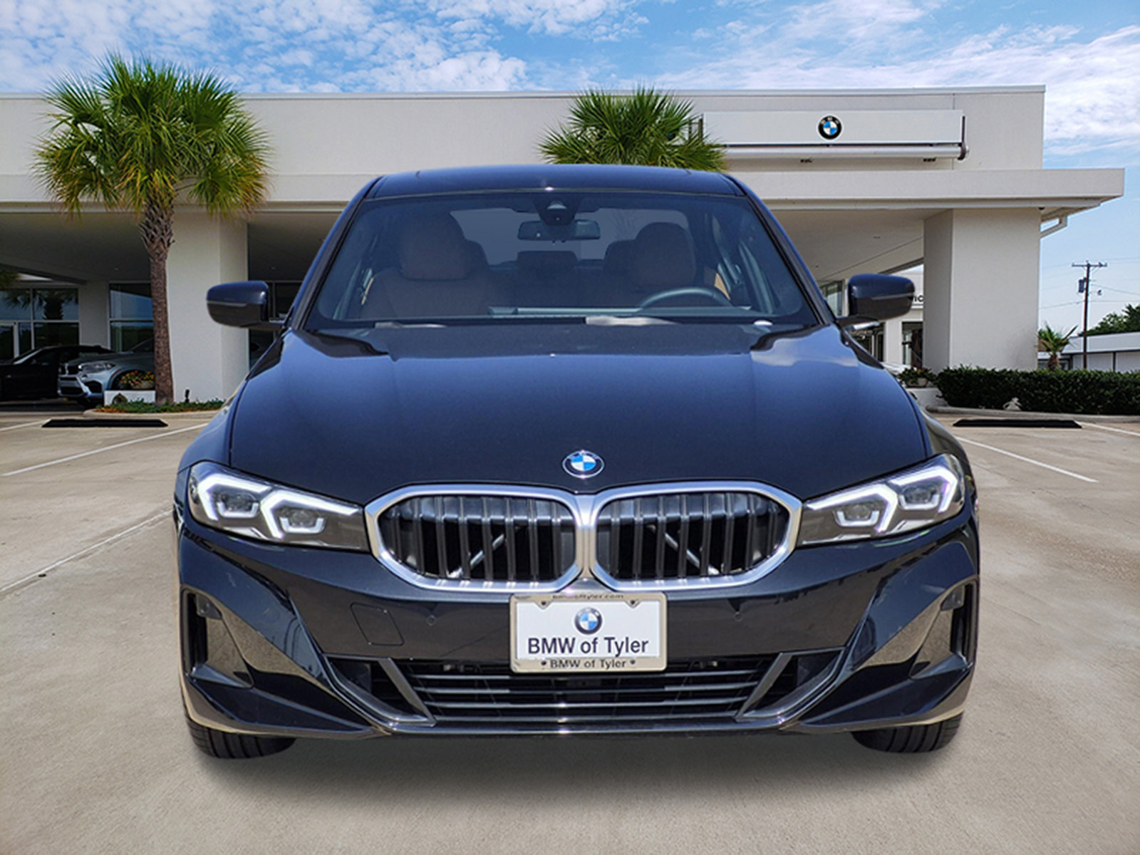 Used 2026 BMW 330i Sedan RWD image 2
