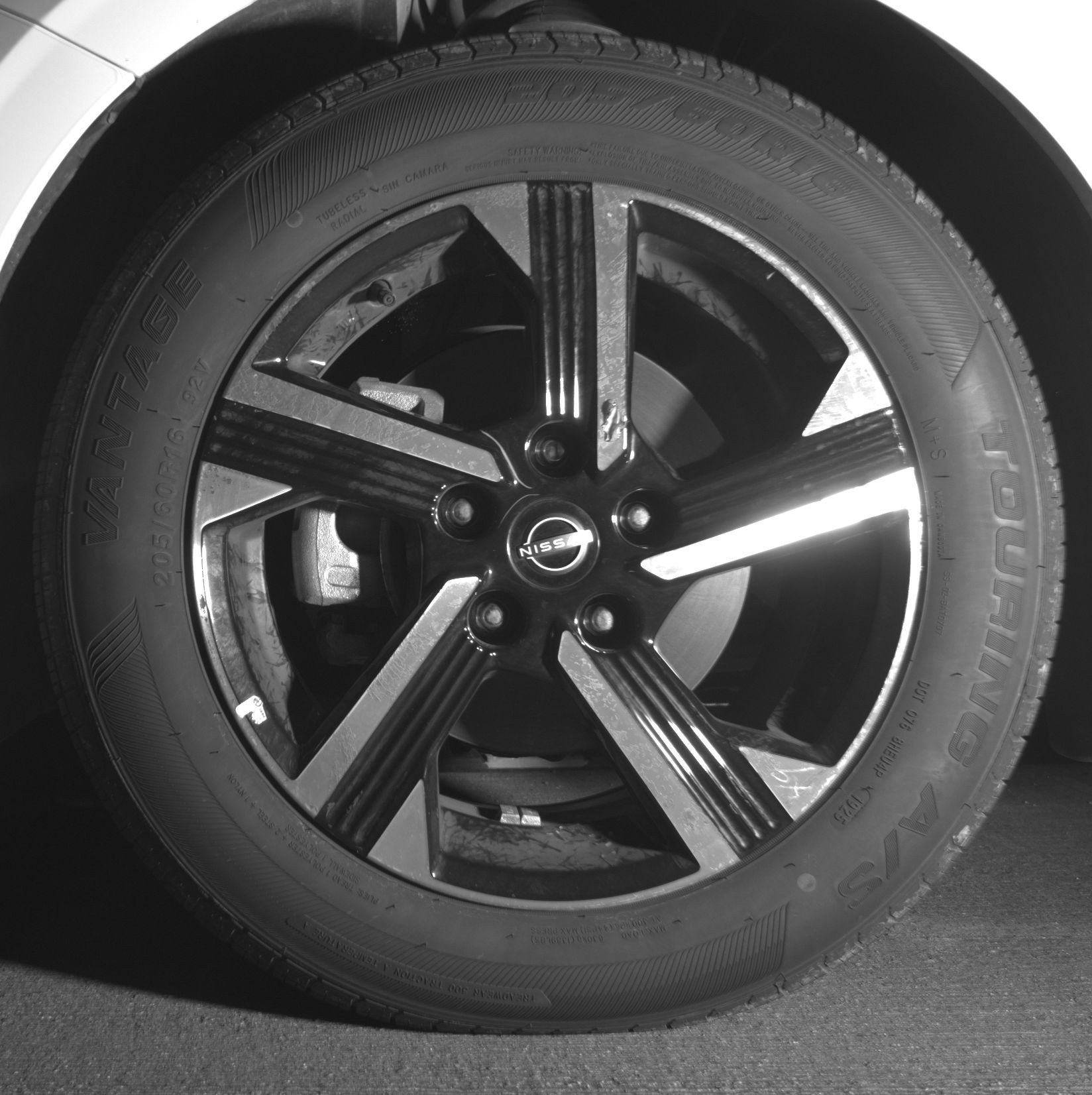 Used 2024 Nissan Sentra SV FWD image 12