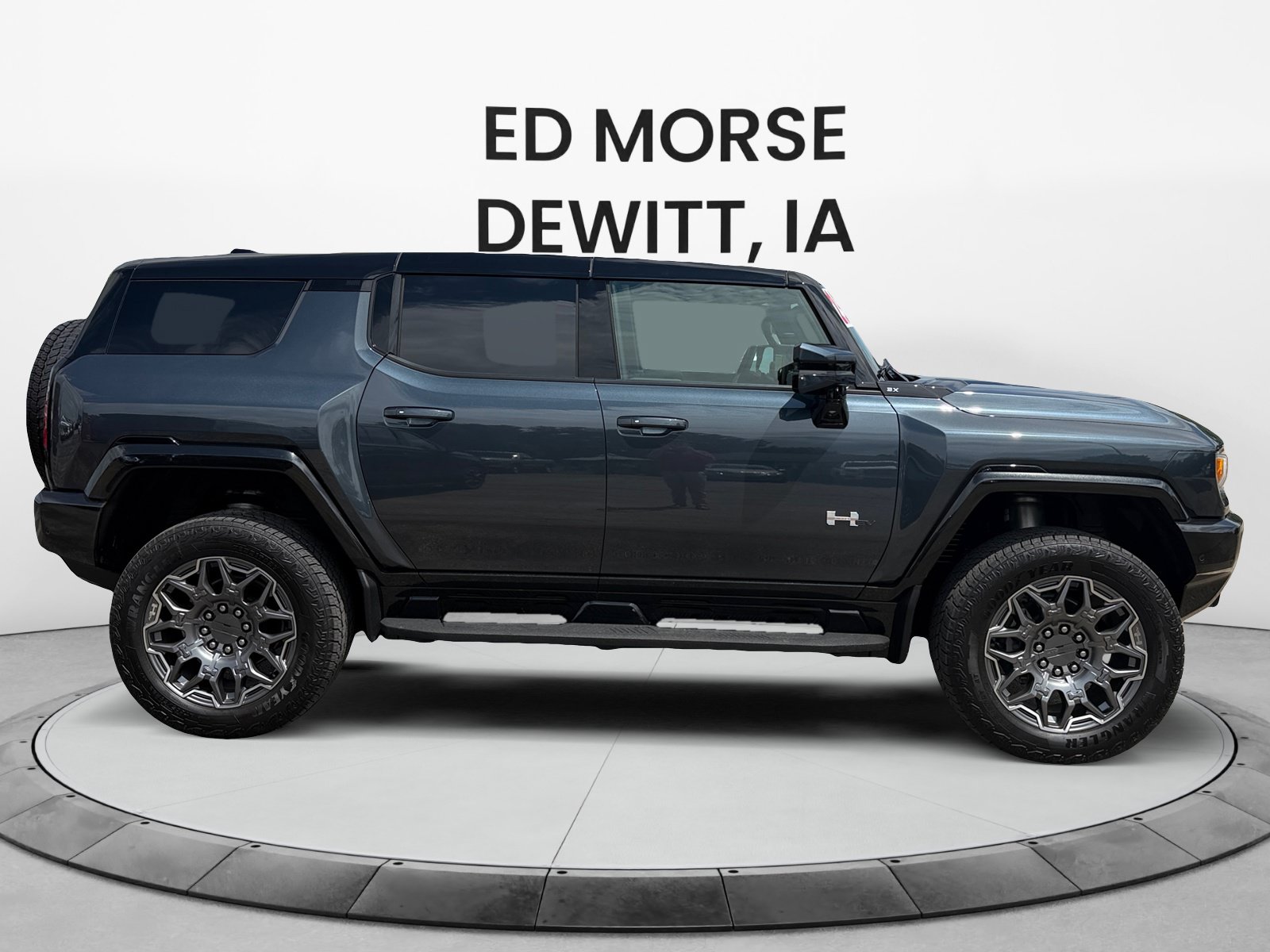 Used 2025 GMC Hummer EV 3X w/ LPO, Cargo Utility Package AWD/4WD image 6