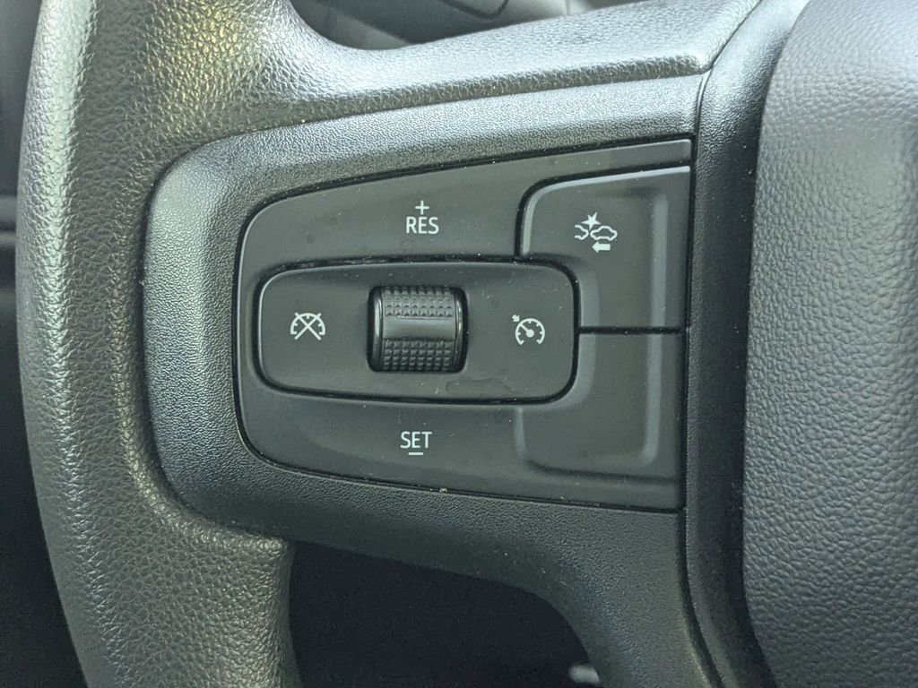 Used 2022 Chevrolet Silverado 1500 Custom AWD/4WD image 22