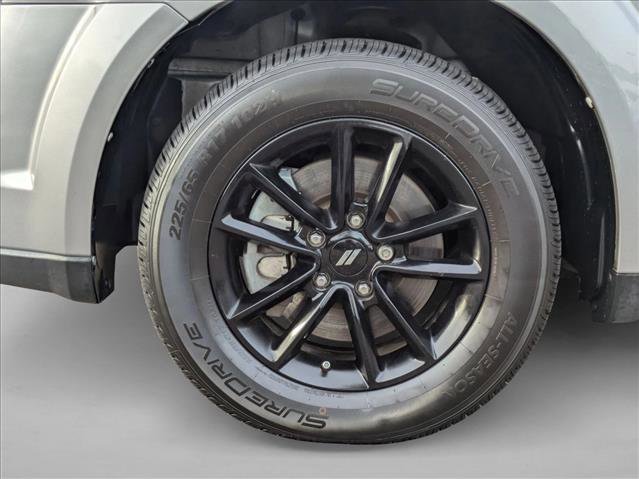Used 2019 Dodge Journey SE w/ Blacktop Package image 22