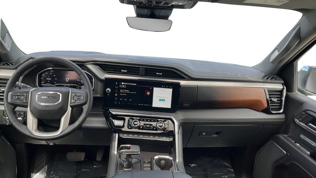 Used 2024 GMC Sierra 1500 Denali w/ Technology Package AWD/4WD image 11