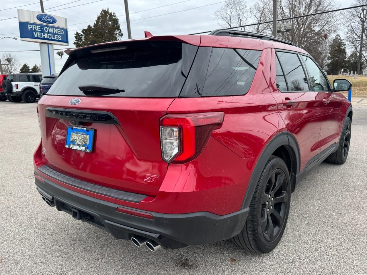 Used 2020 Ford Explorer ST w/ ST Street Pack image 3